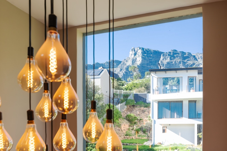11 Bedroom Property for Sale in Camps Bay Western Cape